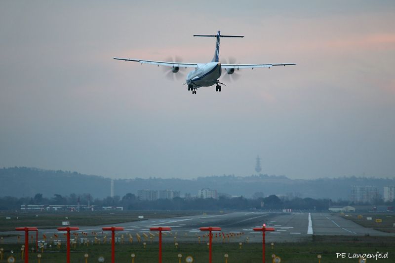 Crosswind landing (ATR 72 500)